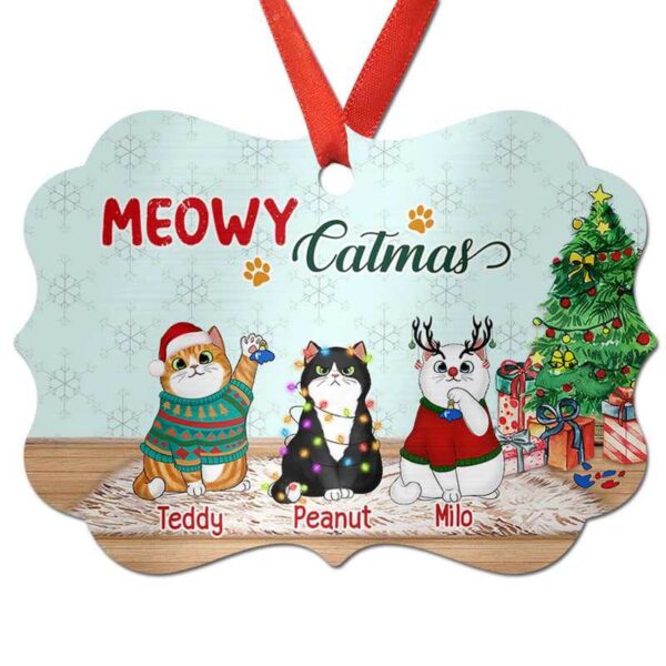 Ornament Cute Fluffy Cats Personalized Christmas Ornament