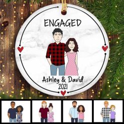 Ornament Engaged Doodle Couple Personalized Circle Ornament Ceramic / Pack 1