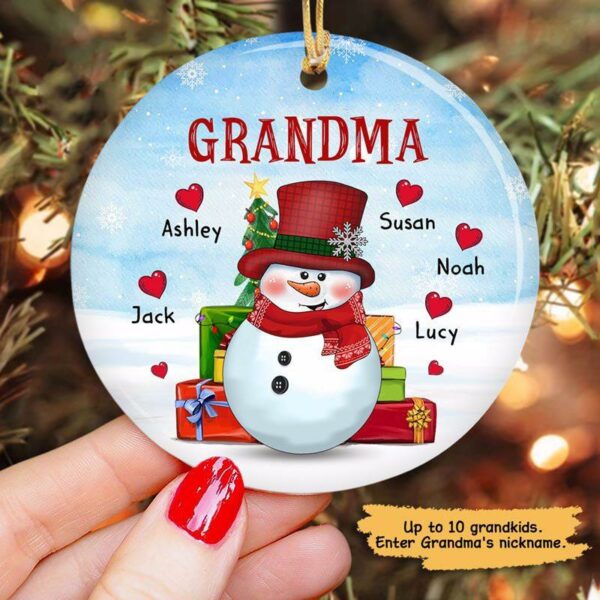 Ornament Grandma Snowman Grandkids Hearts Personalized Circle Ornament Ceramic / Pack 1