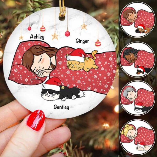 Ornament Sleep With Dogs Cats Personalized Circle Ornament Ceramic / Pack 1